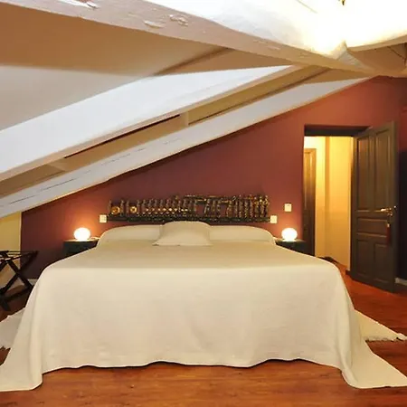 Hotel Domus Selecta Casa Donano 2*